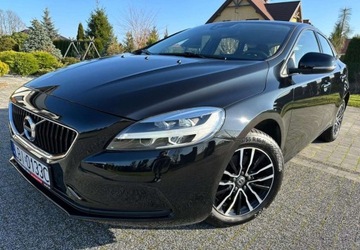 Volvo V40 II Hatchback 2.0 T2 DRIVE-E 122KM 2016 Volvo V40 Volvo V40 T2 Drive-E Summum 2.0 Benzyna 122KM, zdjęcie 6