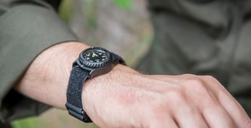 HELIKON T25 Наручный магнитный компас — акриловая смесь — черный ВОЕННЫЙ