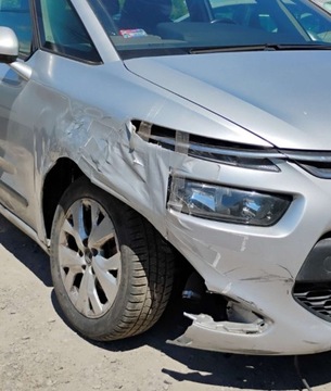 Citroen C4 Picasso II Picasso 1.6 e-HDi 114KM 2014 Citroen C4 Picasso 2014r, 1.6HDI. Uszkodzony prawy przod. Jezdzi. 1.6, zdjęcie 21