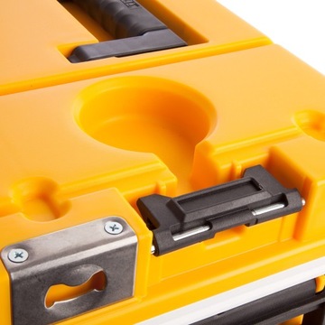 Skrzynka narzędziowa / lodówka chłodziarka DS404 TOUGH SYSTEM DeWalt (DWST1