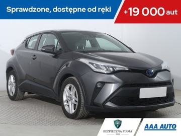 Toyota C-HR I Crossover Facelifting 1.8 Hybrid 122KM 2022 Toyota C-HR 1.8 Hybrid, Serwis ASO, Automat
