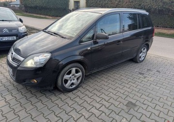 Opel Zafira B 1.8 ECOTEC 140KM 2009 Opel Zafira Opel Zafira 7-osobowa 1.8 16V 2009 Bogata wersja Bezwypadk, zdjęcie 1