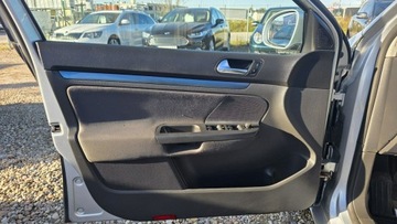 Volkswagen Golf VI Variant 2.0 TDI-CR DPF 140KM 2009 Volkswagen Golf climatronic, common rail super, zdjęcie 10