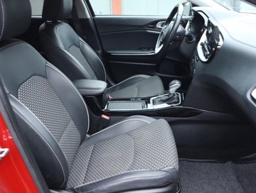 Kia XCeed PHEV 1.6 GDi Plug-in Hybrid 141KM 2022 Kia XCeed Plug-in-Hybrid, Salon Polska, zdjęcie 3