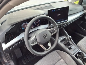 Volkswagen Golf VIII Hatchback Facelifting 1.5 TSI 116KM 2025 Volkswagen Golf Variant Life 1.5 TSI, 116 KM manua, zdjęcie 4