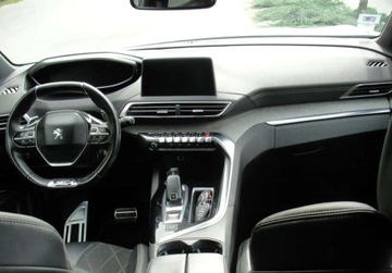 Peugeot 5008 II Crossover 2.0 BlueHDI 180KM 2017 Peugeot 5008 2,0 HDI Wersja GT 7-osobowa 2.0 Diesel 180KM, zdjęcie 5