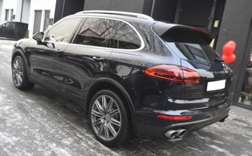 Porsche Cayenne II SUV Facelifting 4.2 D 385KM 2014 Porsche Cayenne Porsche Cayenne S Diesel Platinum Edition 4.1 Diesel 385KM, zdjęcie 24