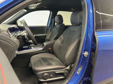 Mercedes GLB SUV 2.0 200d 150KM 2025 MERCEDES-BENZ GLB 200 d 4-Matic AMG Line 2.0 (150KM) 2025, zdjęcie 4