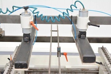 МНОГОШПИНДЕЛЬНЫЙ СВЕРЛИЛЬНЫЙ СТАНОК SCM