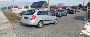 Skoda Fabia II Kombi 1.4 i 16V 85KM 2009 Skoda Fabia 1.4 benz ,MPI,bezwypadek,bez rdzy ,stan bdb 1.4 Benzyna 85KM, zdjęcie 4