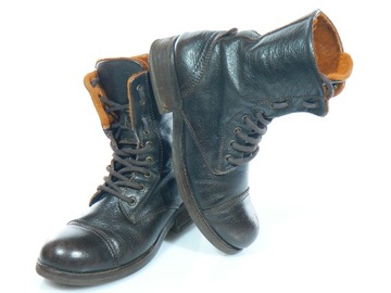 2 Buty Koah