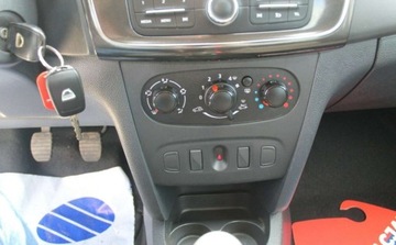 Dacia Sandero II 2018 Dacia Sandero Benzyna 54KM, zdjęcie 16