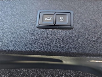 Audi Q5 II SUV Facelifting 2.0 40 TDI 204KM 2022 Audi Q5 40 TDI mHEV Quattro S tronic 2.0 Diesel 204KM, zdjęcie 29