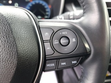 Toyota Corolla Cross 2.0 Hybrid Dynamic Force 197KM 2022 Toyota Corolla Cross 2.0 Hybrid Premiere Edition T, zdjęcie 31