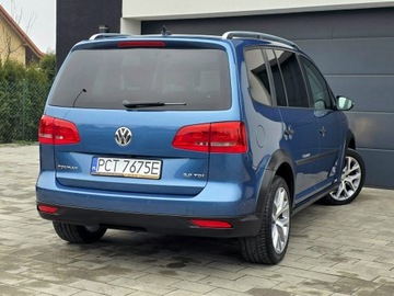 Volkswagen Touran II 2.0 TDI 140KM 2014 Volkswagen Touran CROSS 2.0TDI DSG niski przebieg, zdjęcie 3