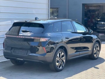 Opel 2026 Od ręki - GS 1.2 Turbo 145KM / Pakiet Tech Plus, zdjęcie 2