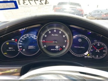 Porsche Panamera II Liftback 4.0 550KM 2018 Porsche Panamera TURBO 2018, od ubezpieczalni 4.0 Benzyna 550KM, zdjęcie 8