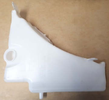 бачок омывателя OE CITROEN C3 III 9844544180