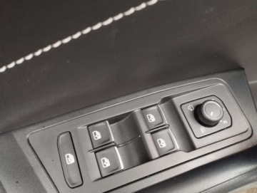 Volkswagen T-Roc I SUV Facelifting 1.5 TSI ACT 150KM 2022 Volkswagen T-Roc 1.5 TSI 150KM Style DSG Grzane FoteleVirtualAndroidSalon, zdjęcie 8