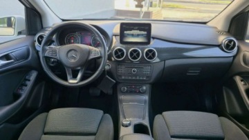 Mercedes Klasa B W246 Sports Tourer Facelifting 1.5 180 d 109KM 2018 Mercedes-Benz Klasa B 1.5 diesel 109 KM NAVI klimatronic zarejestrowany 49, zdjęcie 17