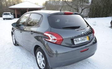 Peugeot 208 I Hatchback 3d 1.2 VTI 82KM 2013 Peugeot 208 1.2 VTi 82KM LED Klima Tempomat Tablet PDC Bluetooth Alufelgi, zdjęcie 9