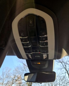 Porsche Macan SUV Facelifting II 2.9 S 380KM 2022 Porsche Macan Perlowykolor Skora Bogata wersja wyposazenia 2.9 Benzyna, zdjęcie 24