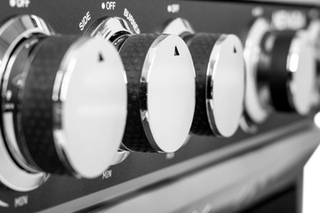 НЕБРАСКА ACTIVA 3+1 ГАЗОВЫЙ ГРИЛЬ С ЧУГУННОЙ РЕШЕТКОЙ