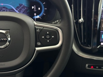 Volvo XC60 II 2022 Volvo XC 60 B4 D Essential / 1 właściciel / Salon, zdjęcie 20