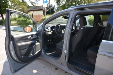 Chrysler Pacifica II 3.6 V6 291KM 2022 Chrysler Pacyfica 3,6L 291KM 2022r Śliczna, zdjęcie 10