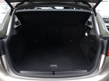 BMW Seria 2 F22-F23-F45-F46 Coupe Facelifting 218d 150KM 2018 BMW 2 Active Tourer 218d Active Tourer, zdjęcie 12