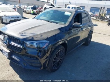 Mercedes GLE V167 2023 Mercedes-Benz GLE Mercedes-Benz GLE , od ubezpieczalni 2.0 Benzyna 255KM, zdjęcie 1