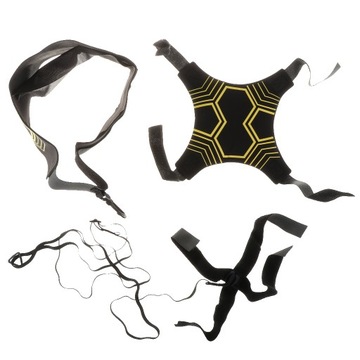 2 комплекта тренажеров для ударов по мячу.