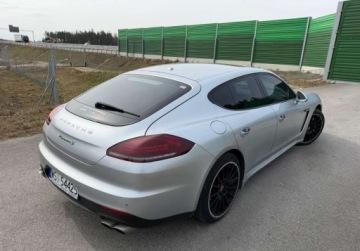 Porsche Panamera I Limuzyna Facelifting 3.0 416KM 2014 Porsche Panamera 2014 PORSCHE PANAMERA S E-HYBRID - niski przebieg 3.0, zdjęcie 4