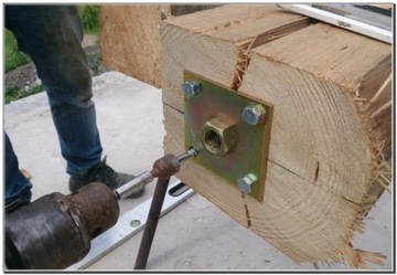 Регулируемая высота основания стойки (вертикальная)