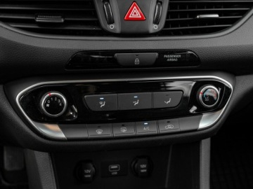 Hyundai i30 III Hatchback Facelifting 1.5 DPI 110KM 2022 Hyundai i30 GD2C852#1.5 DPI Classic + Bluetooth, zdjęcie 18