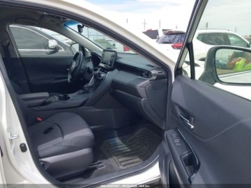 Toyota Venza 2022 Toyota Venza Le, 2022r., 4x4, 2.5L 2.5 Benzyna 176KM, zdjęcie 8