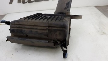 PORSCHE BOXER 986 2002 POUZDRO FILTRŮ VZDUCHU