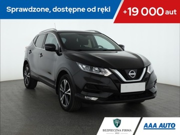 Nissan Qashqai II Crossover 1.6 DIG-T 163KM 2017 Nissan Qashqai 1.6 DIG-T, Salon Polska