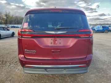 Chrysler Pacifica II 2022 Chrysler Pacifica Touring L 2022 3.6l 3.6 Benzyna 287KM, zdjęcie 2