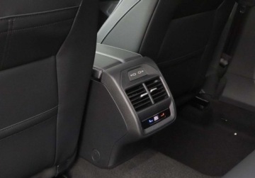 Volkswagen Passat B8 Variant Facelifting 2.0 TDI SCR 150KM 2026 Volkswagen Passat HAK, IQ.DRIVE, Climatronic, LED, dostepny od reki 2.0, zdjęcie 11