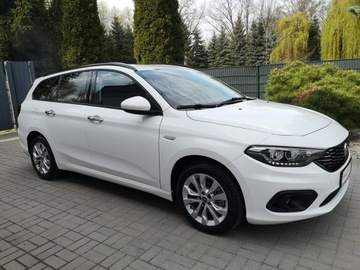 Fiat Tipo II Station Wagon 1.6 MultiJet 120KM 2017 Fiat Tipo 1.6 Multijet 120KM Klimatr Navi Kamera, zdjęcie 3