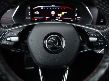 Skoda Octavia IV RS Kombi 2.0 TSI 245KM 2021 Skoda Octavia RS 2.0 TSI, Salon Polska, zdjęcie 23