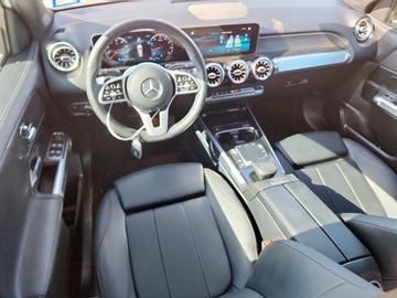 Mercedes GLB 2021 Mercedes-Benz GLB 250 2021 2.0l 2.0 Benzyna 221KM, zdjęcie 8