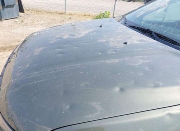 Jeep Cherokee V 2021 Jeep Cherokee 2021, 3.2L, 4x4, 80TH ANNIVERSARY, po gradobiciu 3.2 Benzyna, zdjęcie 9