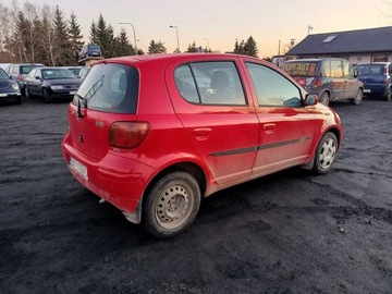 Toyota Yaris I 1.3 i 16V 86KM 2003 Toyota Yaris 1.3 03r, zdjęcie 2