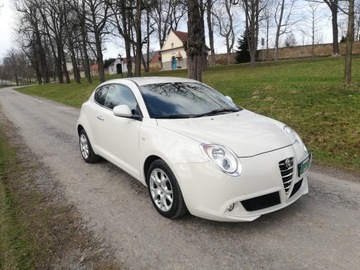 Alfa Romeo MiTo Hatchback 3d 1.4 MultiAir 16v 105KM 2010 Alfa Romeo MiTo 1.4 MultiAir Progression