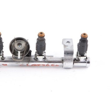 Mini Cooper R50 R52 W10 Топливная рампа 7562264