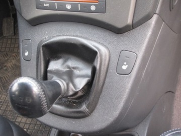 Kia Carens III 2.0 i 16V 144KM 2007 Kia Carens 2007 benzyna przebieg 108800km, zdjęcie 9