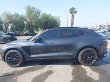 Aston Martin DBX 2021 Aston Martin DBX 2021 ASTON MARTIN DBX 4.0 Benzyna 542KM, zdjęcie 3