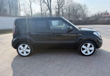 Kia Soul I Crossover 1.6 DOHC CVVT 124KM 2011 Kia Soul Kia Soul 1.6 M 1.6 Benzyna 124KM, zdjęcie 22